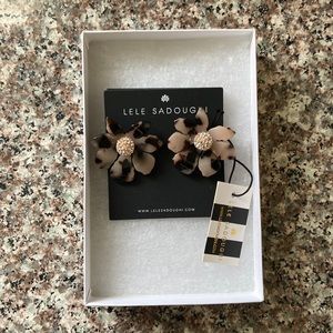 Lele Sadoughi Wallflower Button Earrings